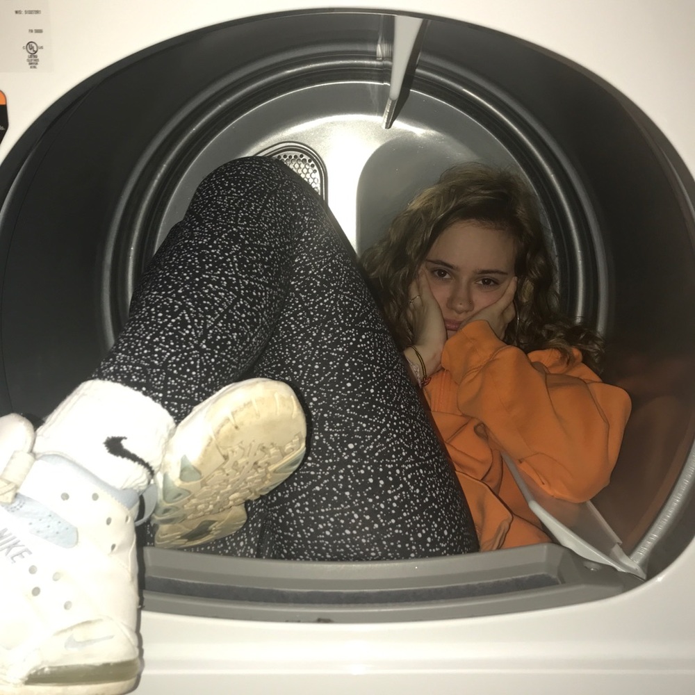 Meet your Posher, Chloe